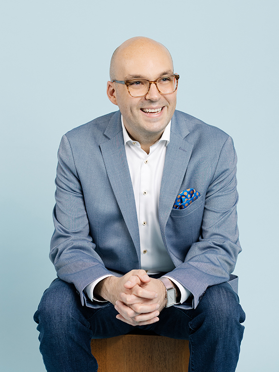 Portrait of Dr. Justin Garcia smiling